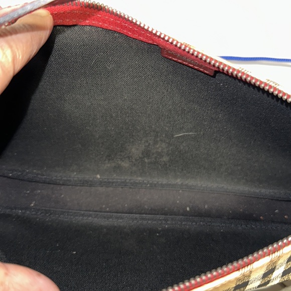 Burberry bag - Picture 11 of 13